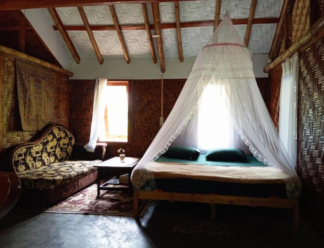 Magpie Homestay & Jungle Trekking Only For Guest Trekking With Us Bukit Lawang Δωμάτιο φωτογραφία