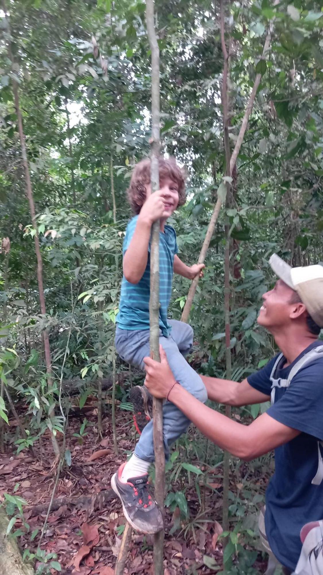 Magpie Homestay & Jungle Trekking Only For Guest Trekking With Us Bukit Lawang Εξωτερικό φωτογραφία
